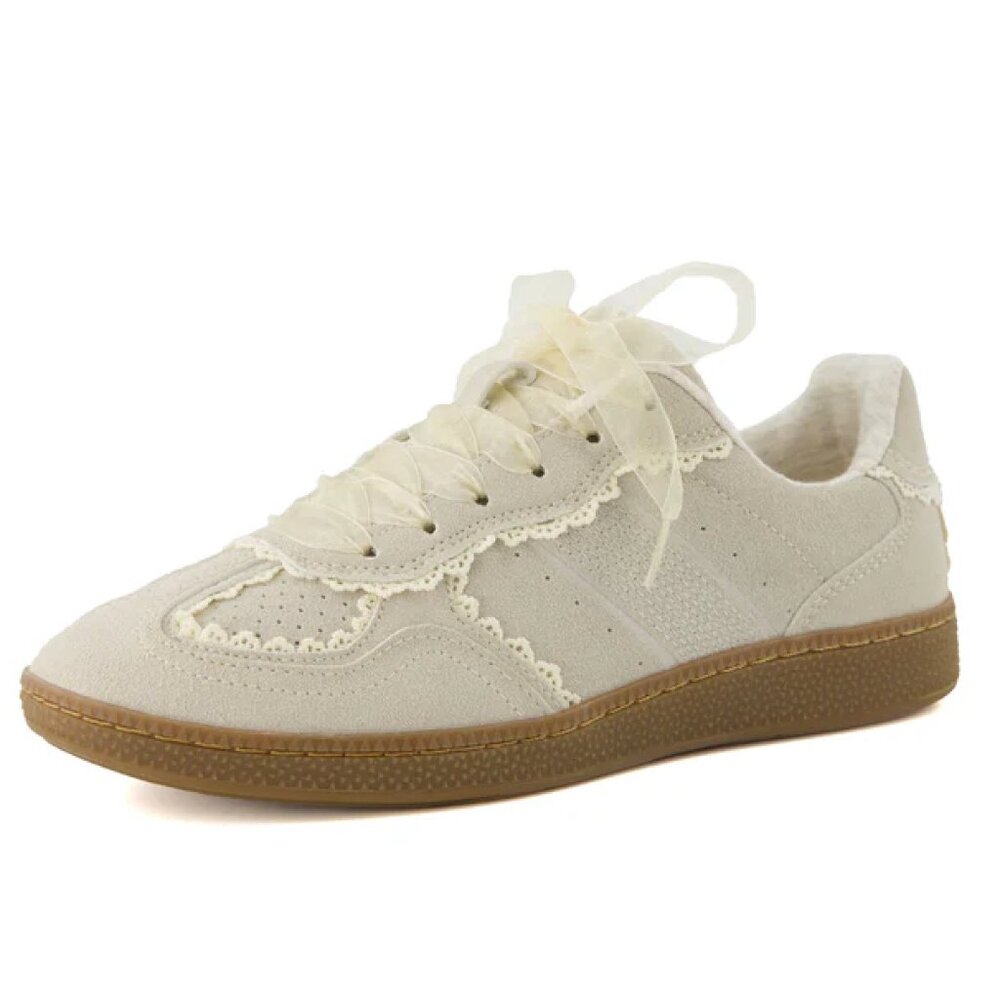 CUSHIONAIRE Belinda Women’s Lace Detail Casual Sneakers